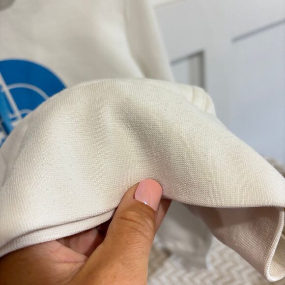 The North Face Women’s Half Dome Hoodie Sweatshirt - Picture 6 of 6